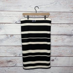 NWT Sans Souci Mid Length Striped Stretch Skirt